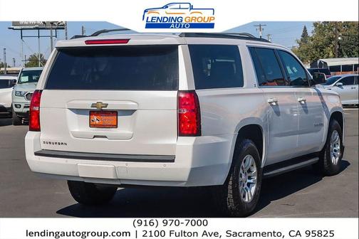 2017 Chevrolet Suburban LT