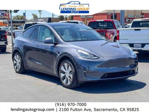 2021 Tesla Model Y Standard Range Rear-Wheel Drive
