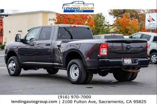 2024 RAM 3500 Tradesman Crew Cab 4x4 8' Box