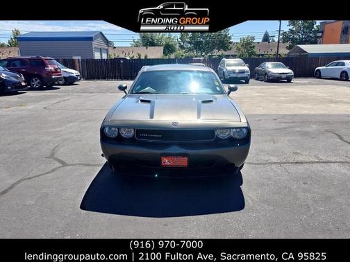 2010 Dodge Challenger SE