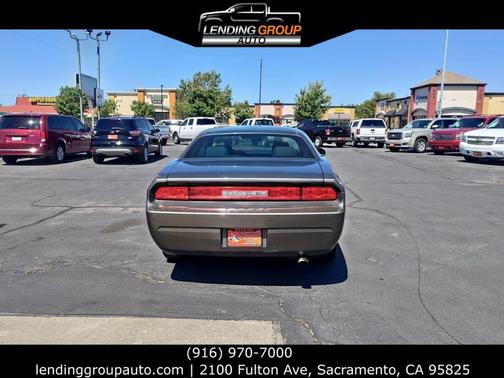 2010 Dodge Challenger SE