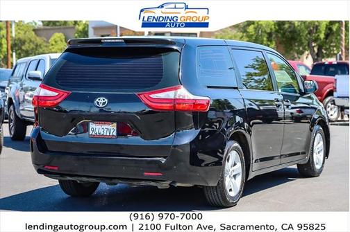 2016 Toyota Sienna L