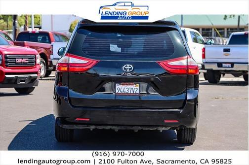 2016 Toyota Sienna L