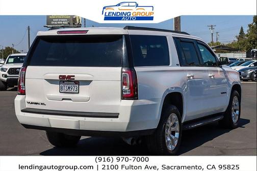 2017 GMC Yukon XL SLT