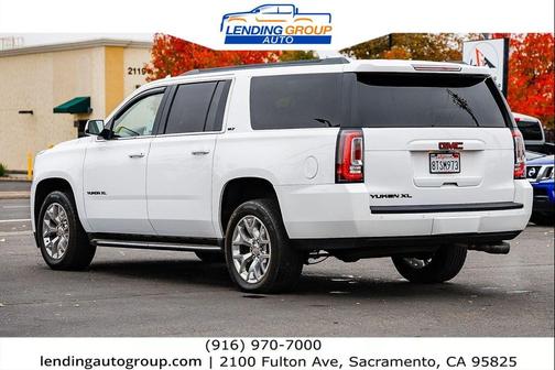 2017 GMC Yukon XL SLT