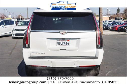 2018 Cadillac Escalade ESV Premium Luxury