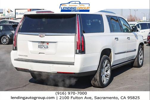 2018 Cadillac Escalade ESV Premium Luxury