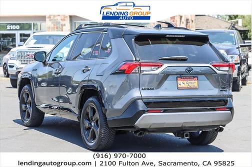 2021 Toyota RAV4 Hybrid SE