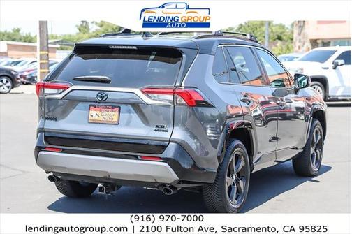 2021 Toyota RAV4 Hybrid SE