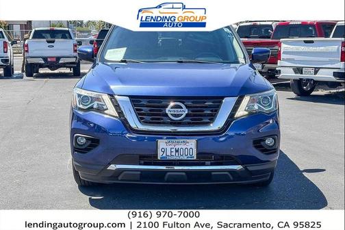 Caspian Blue Metallic 2019 Nissan Pathfinder SL