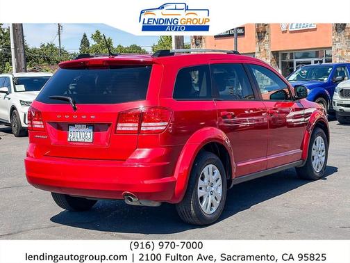 Redline 2 Coat Pearl 2017 Dodge Journey SE