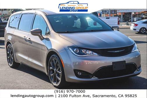 2018 Chrysler Pacifica Touring Plus