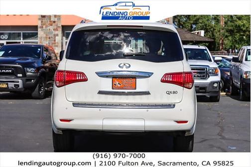 2017 INFINITI QX80 Base