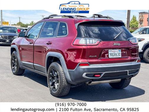 Velvet Red Pearlcoat 2019 Jeep Cherokee Trailhawk Elite