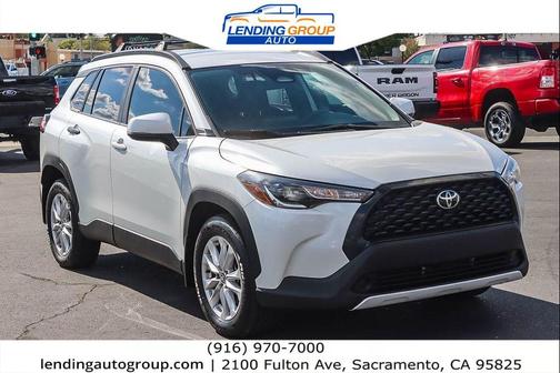 2023 Toyota Corolla Cross LE