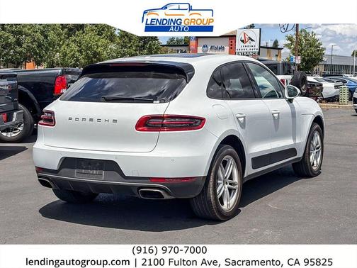 2018 Porsche Macan Macan Sport Edition