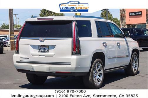2017 Cadillac Escalade Premium Luxury
