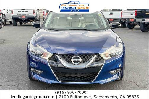 Deep Blue Pearl 2017 Nissan Maxima 3.5 SL