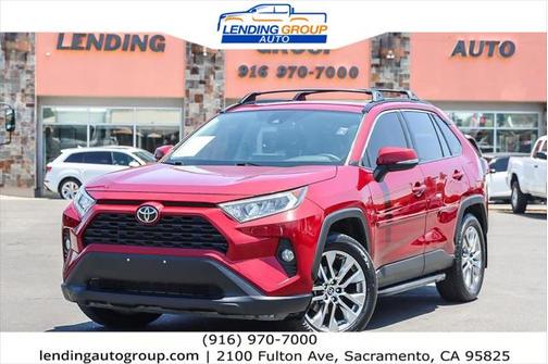 2019 Toyota RAV4 XLE Premium