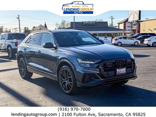 2021 Audi Q8 55 Premium Plus