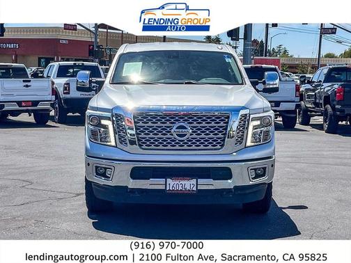 2017 Nissan Titan XD SL
