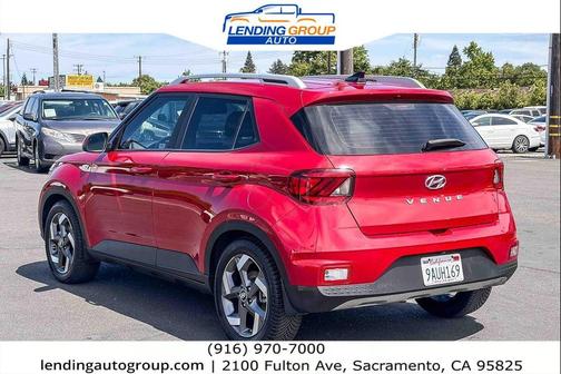 Scarlet Red Pearl 2022 Hyundai VENUE SEL