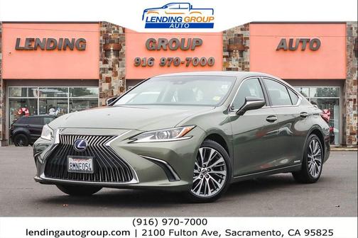2019 Lexus ES 300h Base