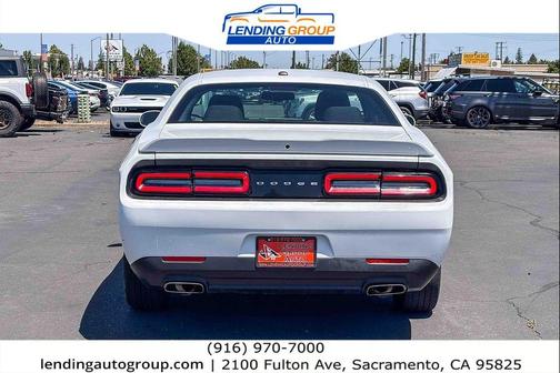 White Knuckle Clearcoat 2022 Dodge Challenger SXT