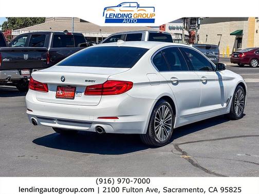 Alpine White 2019 BMW 530 530i