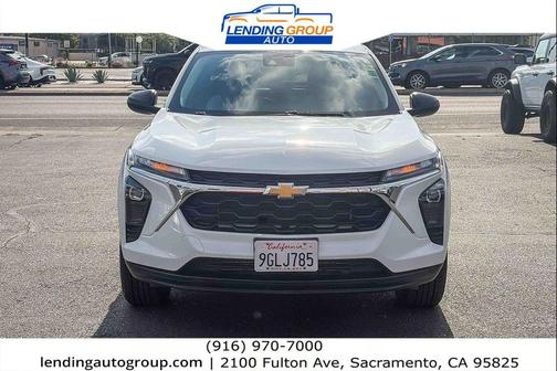 Summit White 2024 Chevrolet Trax LS