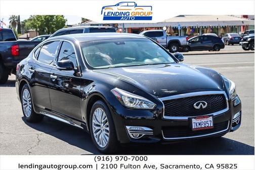 2015 INFINITI Q70L 3.7