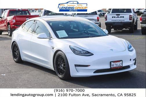 2019 Tesla Model 3 Standard Range Plus