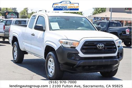 2018 Toyota Tacoma SR