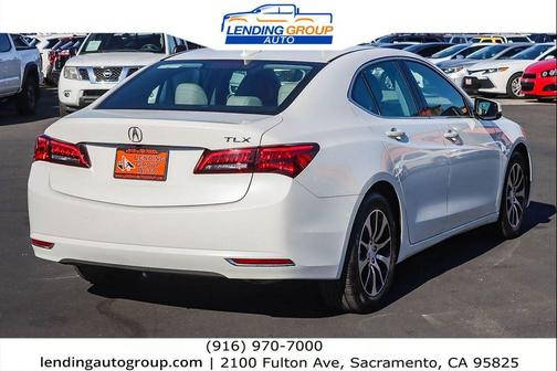 2017 Acura TLX w/Technology Package