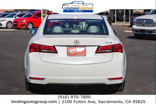 2017 Acura TLX w/Technology Package