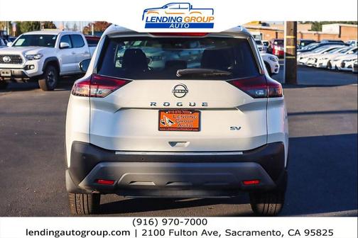 2023 Nissan Rogue SV