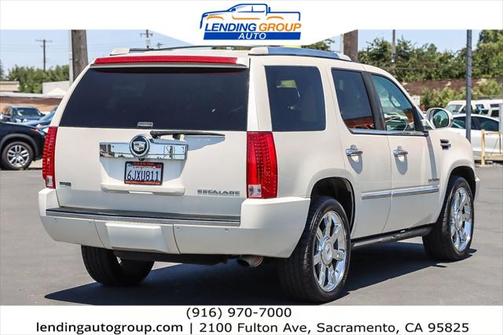 2010 Cadillac Escalade Premium