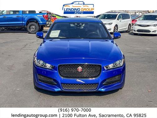 2017 Jaguar XE 35t R-Sport