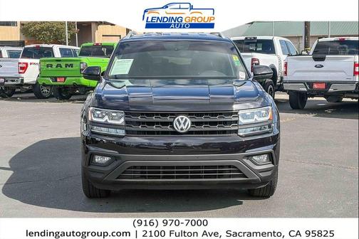 Deep Black Pearl 2019 Volkswagen Atlas 3.6L SE