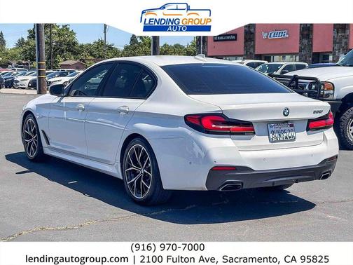 Alpine White 2021 BMW 530 530i