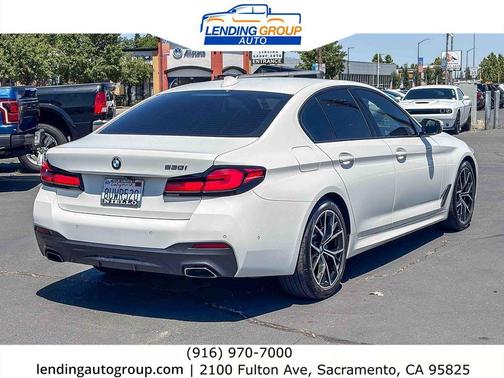 Alpine White 2021 BMW 530 530i
