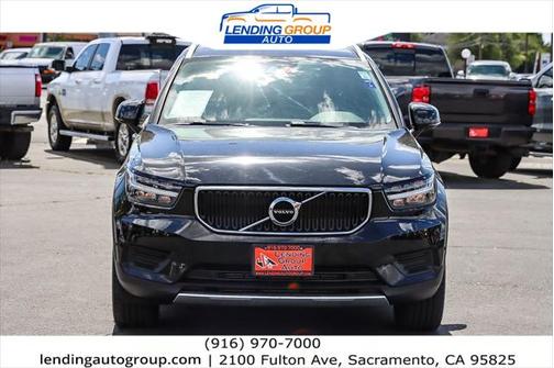 2019 Volvo XC40 T5 Momentum