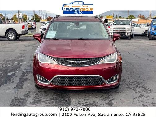 2018 Chrysler Pacifica Touring-L