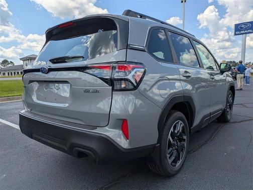 2025 Subaru Forester Hybrid Premium