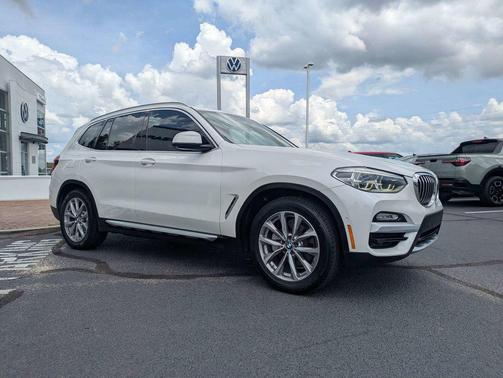 Mineral White Metallic 2019 BMW X3 sDrive30i