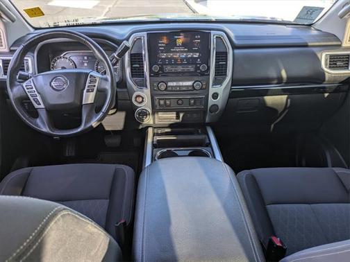 2020 Nissan Titan SV
