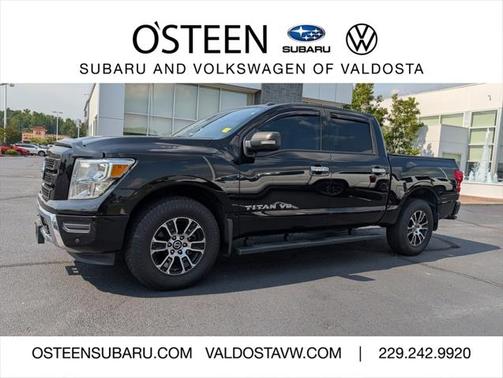 2020 Nissan Titan SV