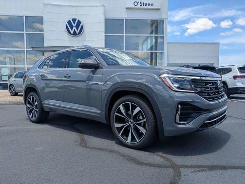 pure gray 2026 Volkswagen Atlas Cross Sport 2.0T SEL Premium