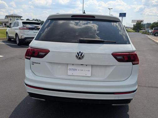 2021 Volkswagen Tiguan 2.0T SE R-Line Black