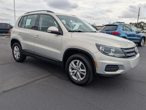 2015 Volkswagen Tiguan Auto S